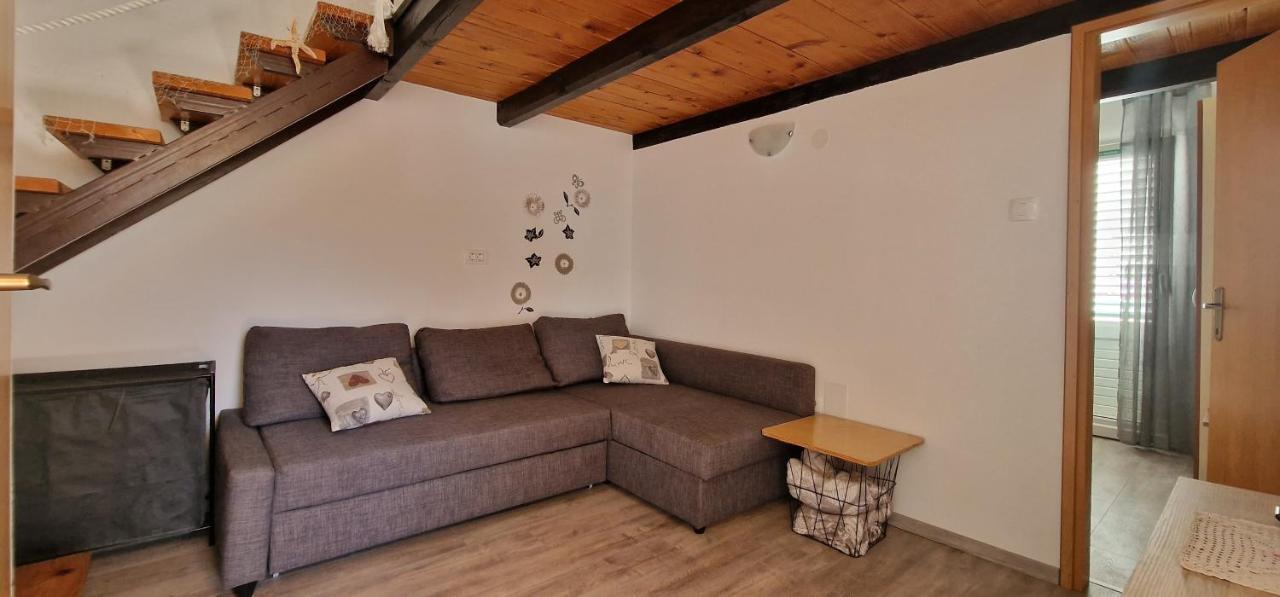 Apartmani Dutkovic Vrboska Luaran gambar