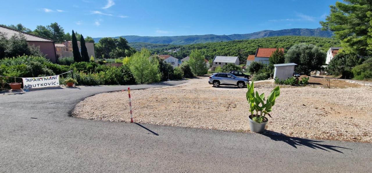 Apartmani Dutkovic Vrboska Luaran gambar
