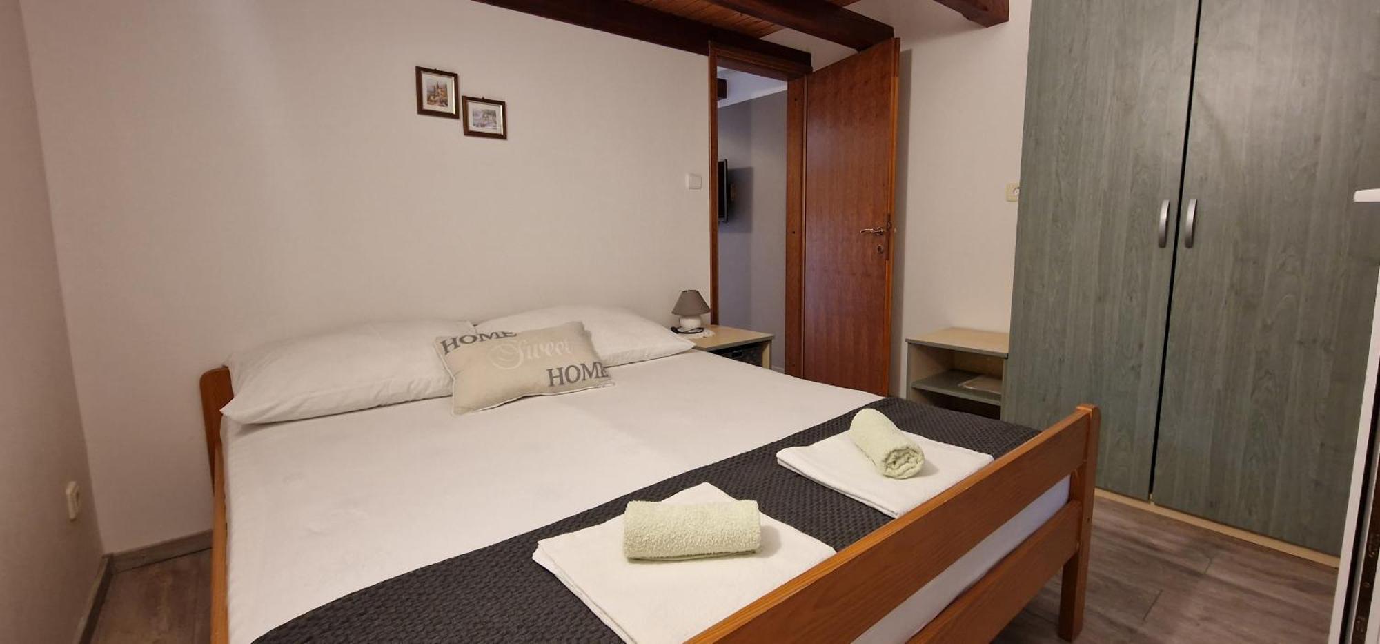 Apartmani Dutkovic Vrboska Luaran gambar